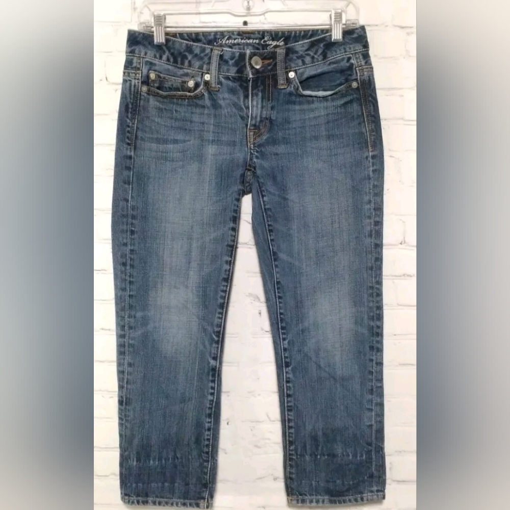 American Eagle AE Jeans Women’s Size 8 Cropped Boy Fit Jeans